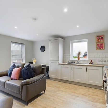 Contemporary 2-Bedroom Apartment Belfast Exterior foto