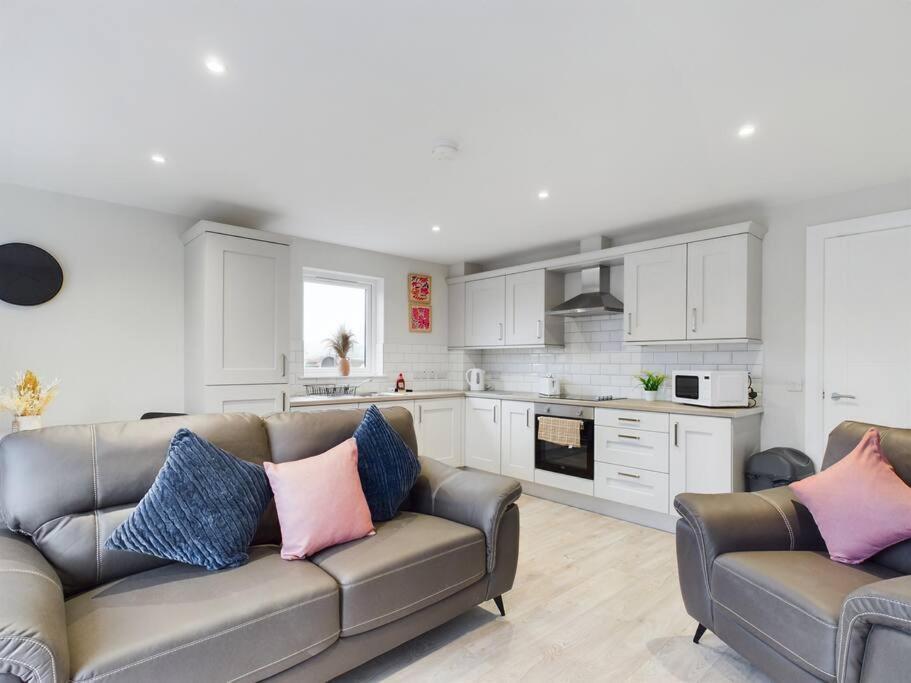 Contemporary 2-Bedroom Apartment Belfast Exterior foto